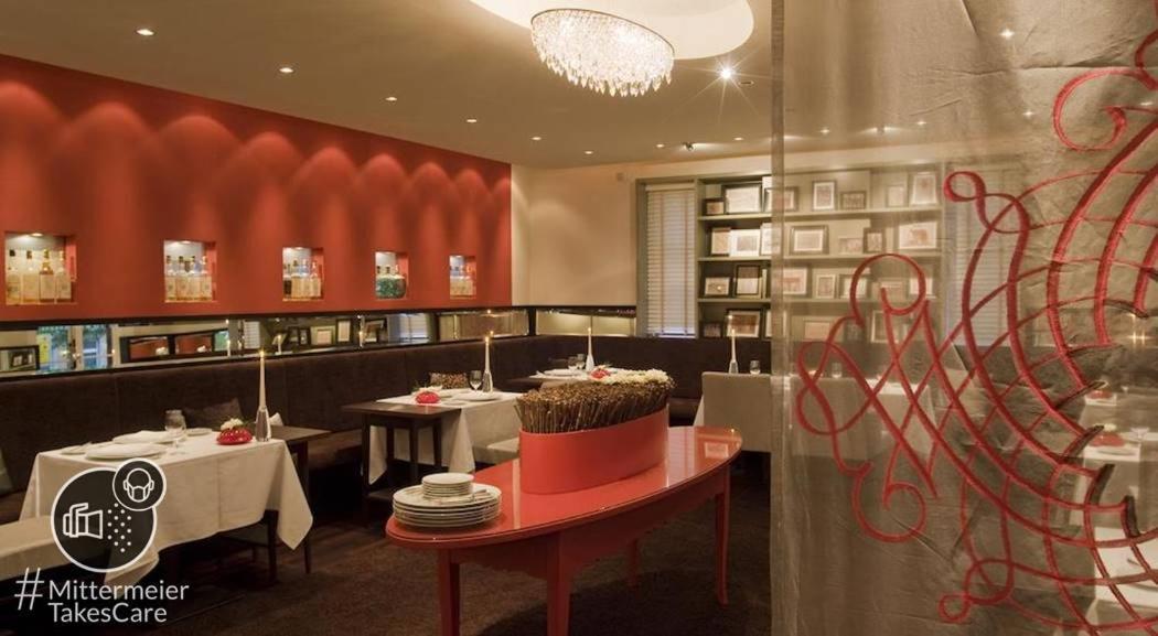 רוטנבורג אוב דר טאובר Villa Mittermeier, Hotellerie & Restaurant מראה חיצוני תמונה